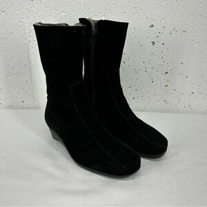 La Canadienne Women’s size 5.5 Black Suede Wedge Boots